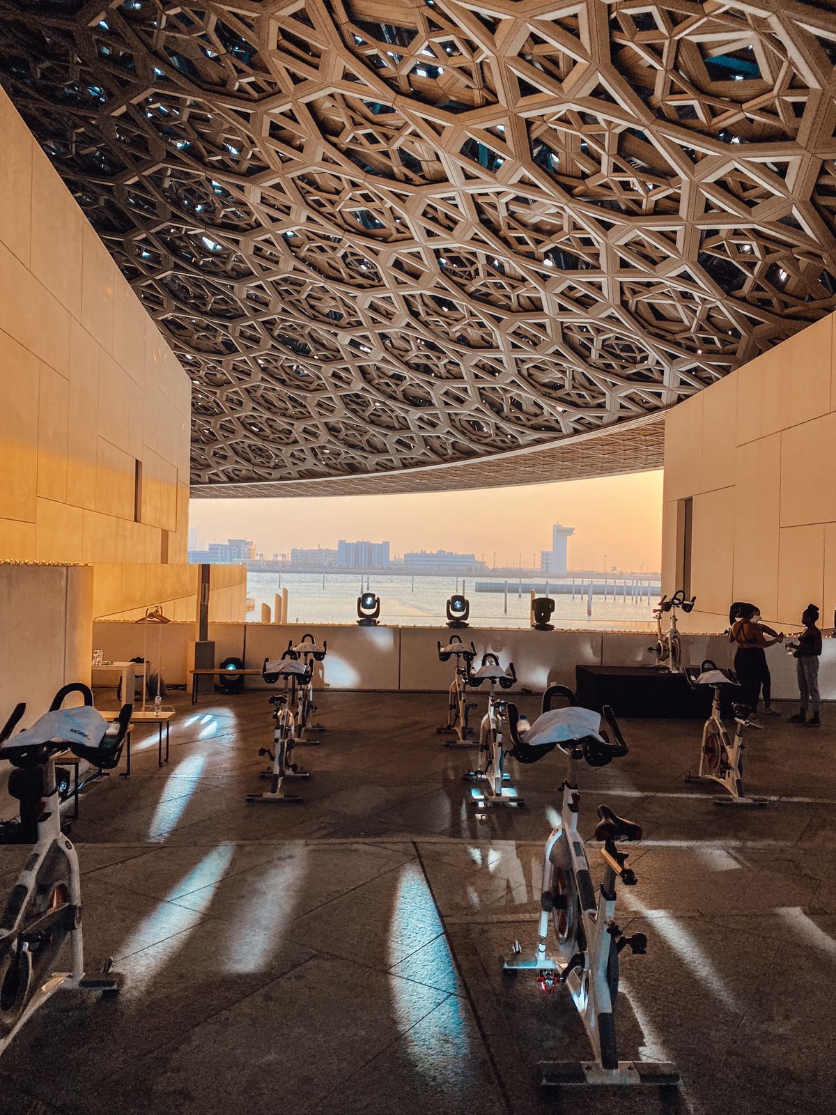 MOTION x LOUVRE ABU DHABI